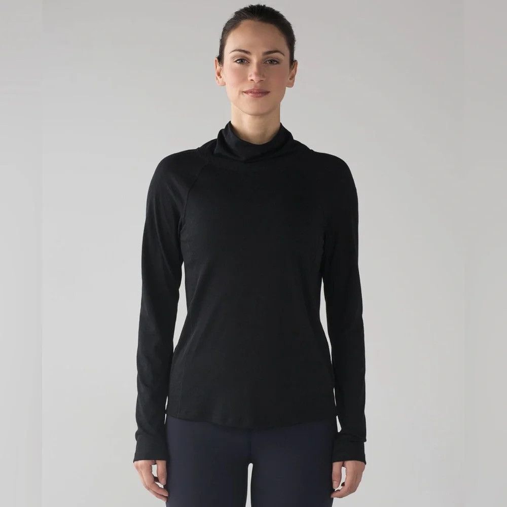 Lululemon Breathe-A-Wool Long Sleeve Size 10 Black W3AHKS Thumbholes Turtleneck